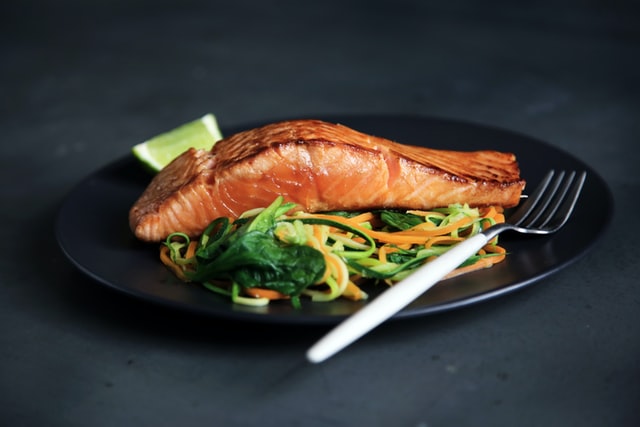suppléments pour la perte de gras et le développement musculaire l’huile de poisson magnésium oméga-3 inflammation composition corporelle optimale cortisol sensibilité à l'insuline